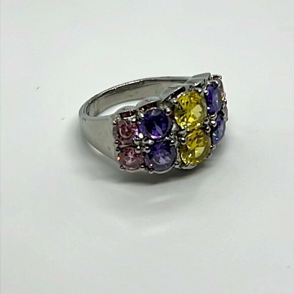 Beautiful Vintage Silver Ring With Purple, Yellow, and Pink Stones - Picture 5 of 7